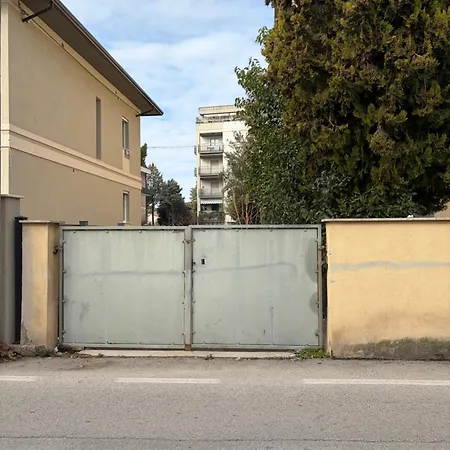 Via Oslavia 18 By Ospitaci Appartement Foligno